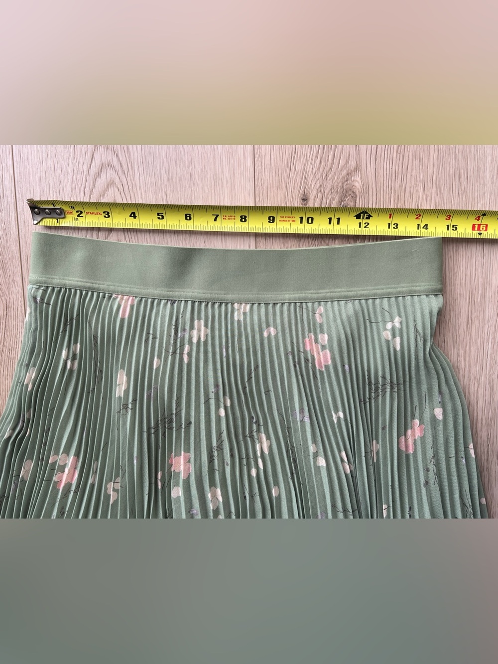 Wilfred Twirl Midi Skirt Sz L - Picture 7 of 16